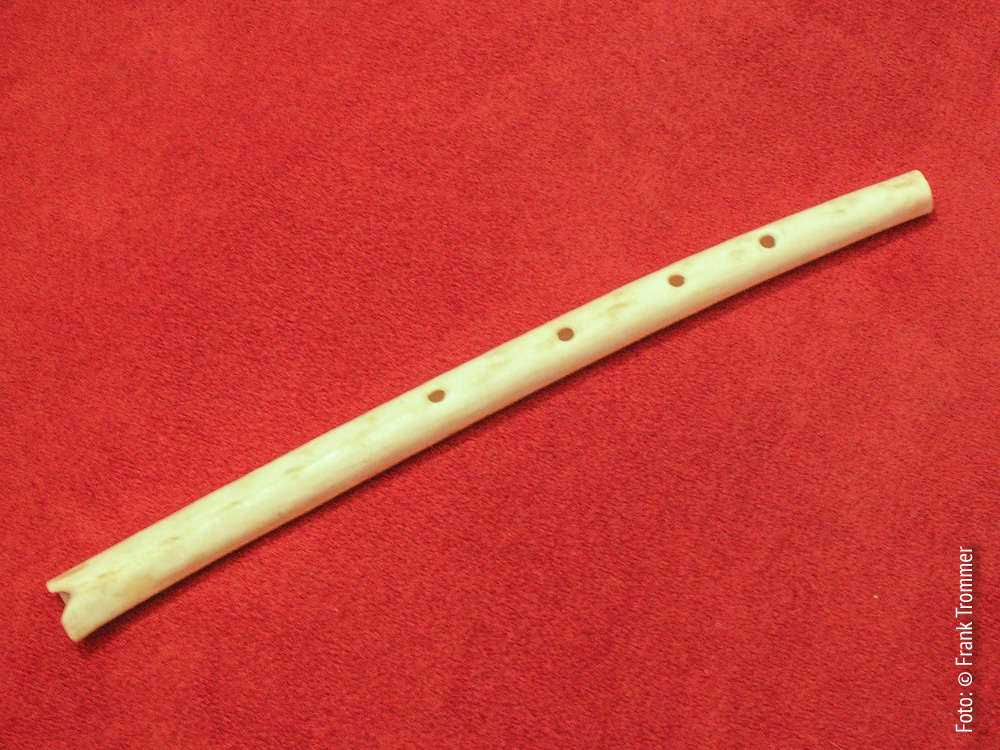 Isturitz-Floete - Replik von Trommer Archaeotechnik